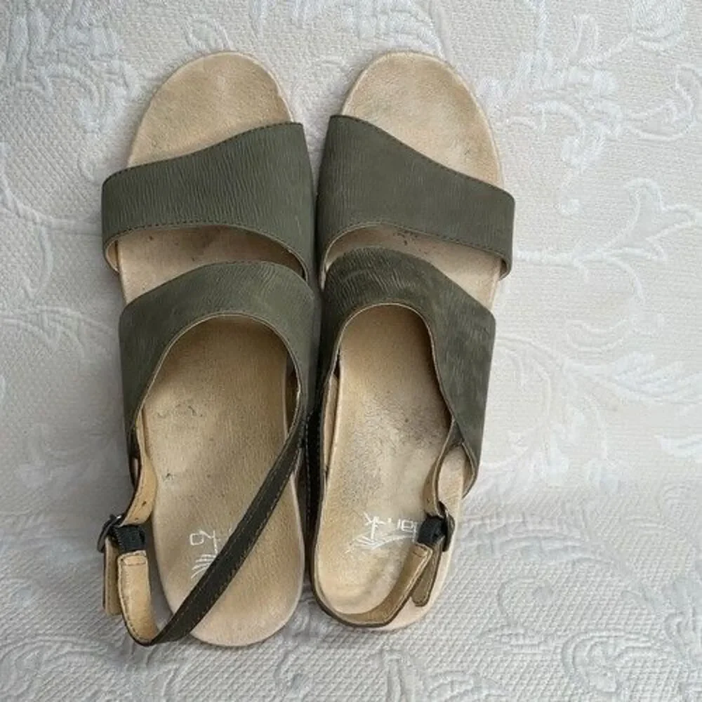 Dansko Tamia‎ Textured Nubuck Leather Wooden Wedge Sandals Women Size 40/US9.5